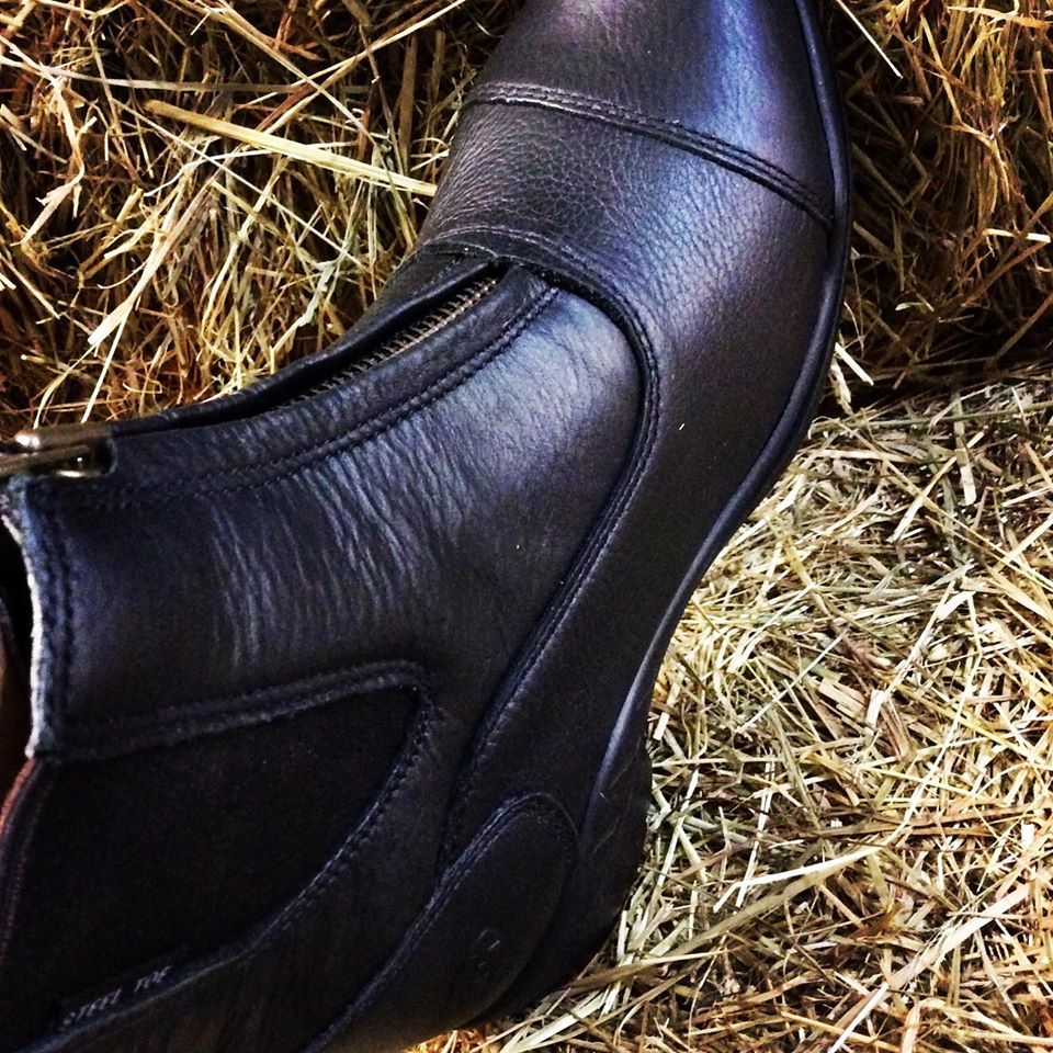 Ariat heritage sale steel toe